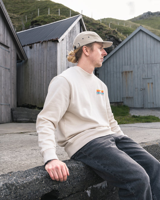 Surf's up north - Naturlig - Sweater
