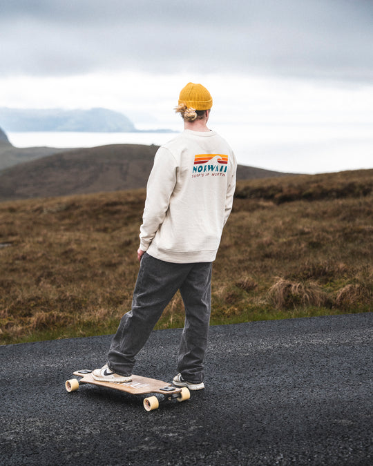 Surf's up north - Naturlig - Sweater