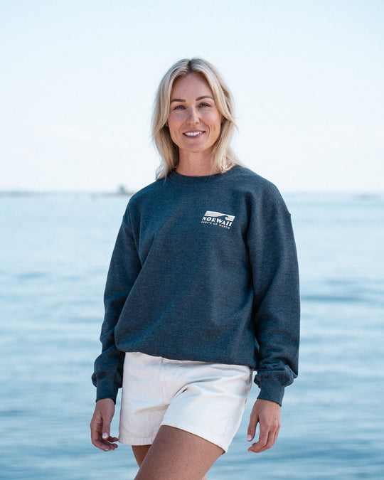 Surf's up north - Dark Heather - Sweater