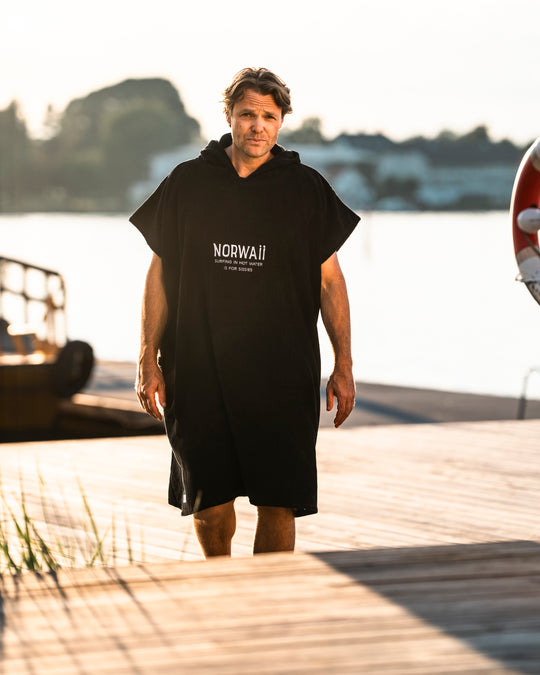 Poncho – sort