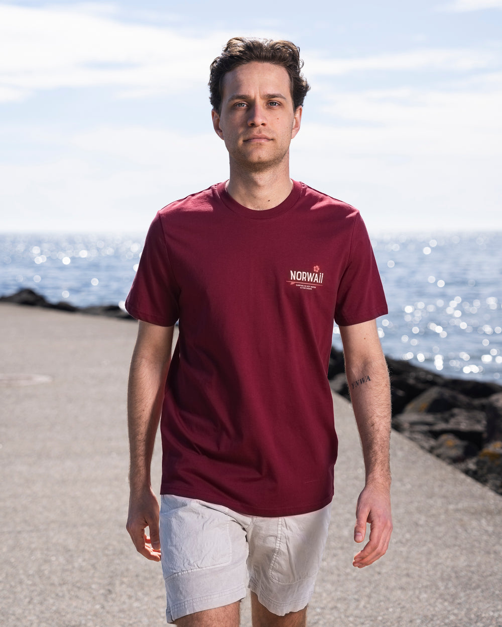 Surf Flower - Burgunder - Tee